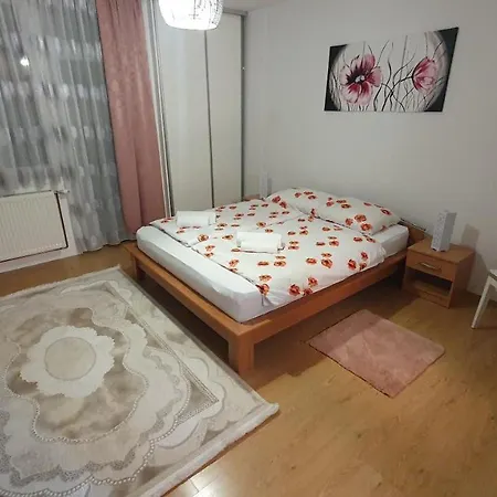 Dina Apartment *